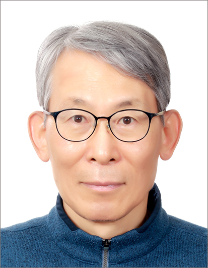 Professor Hanseok Lee